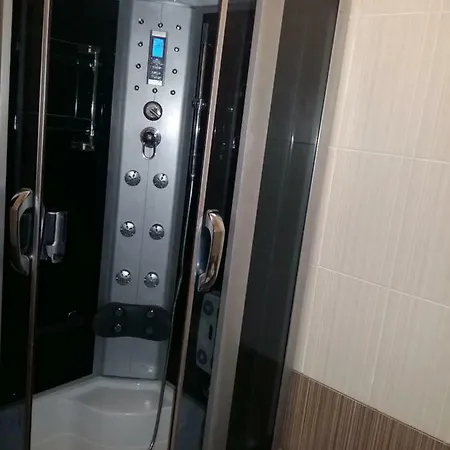 Градоначальницька Вулиця, 8 Apartment Odesa